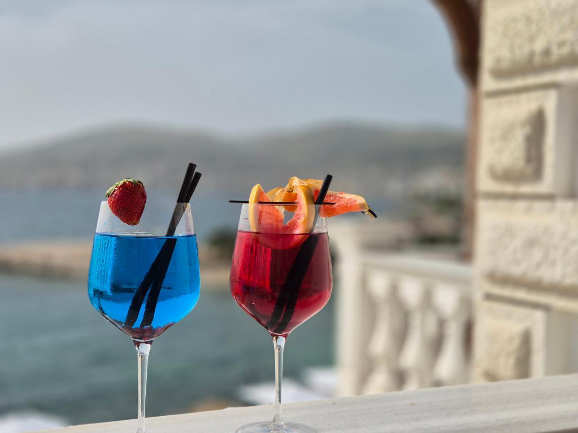 Orchids Hotel Sarande Exterior photo