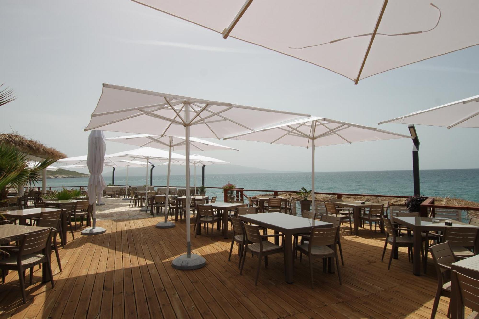 Orchids Hotel Sarande Exterior photo